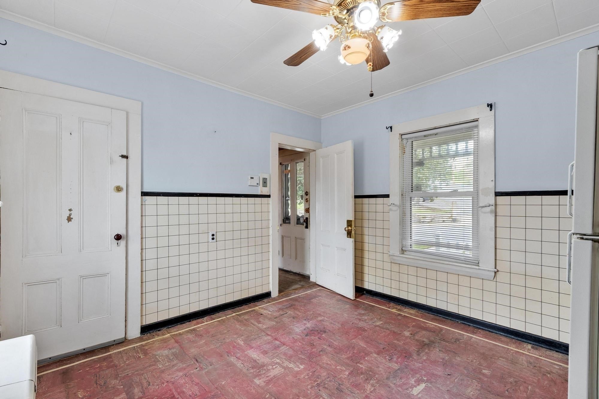 160 Hampshire St, Lowell, MA Photo #16
