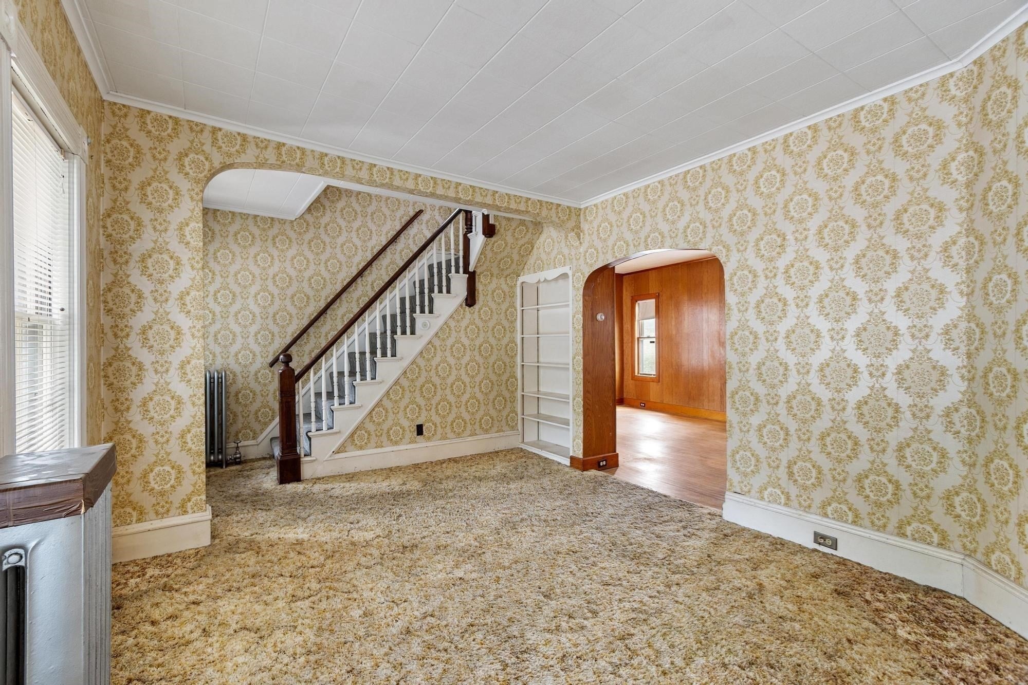 160 Hampshire St, Lowell, MA Photo #9