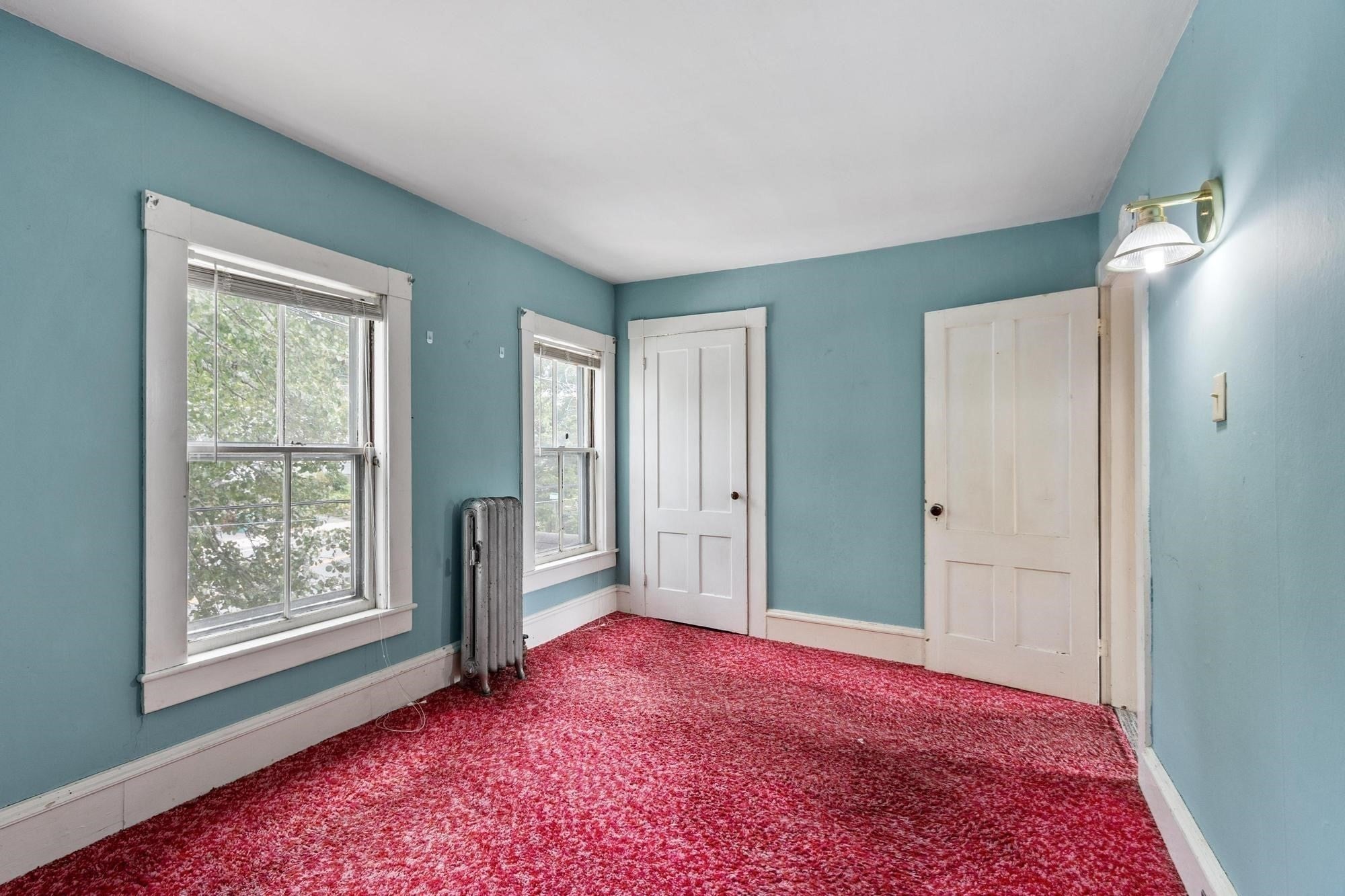 160 Hampshire St, Lowell, MA Photo #28