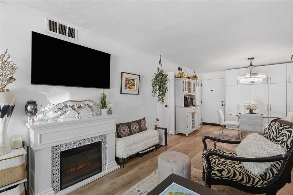 176 Maple Avenue 5-6