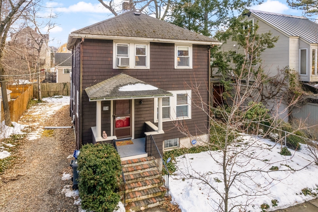 214 Garden St