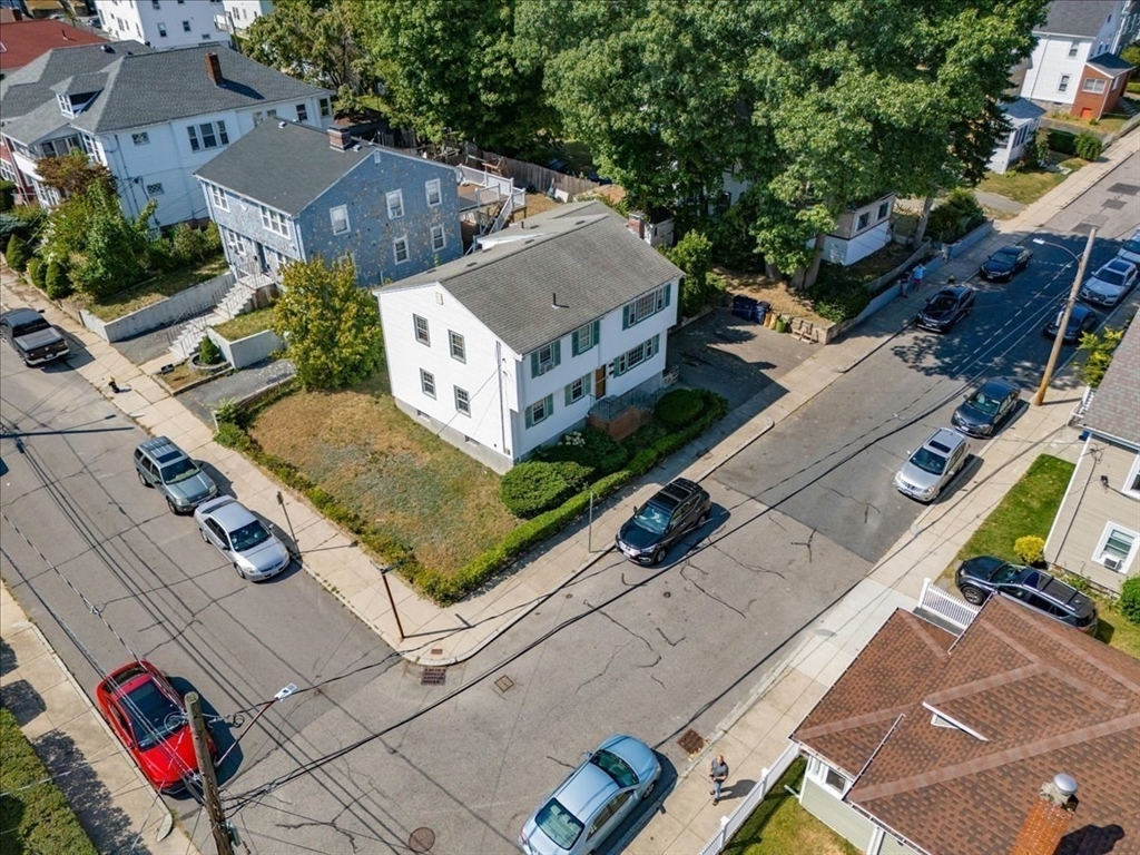 25 Crandall St