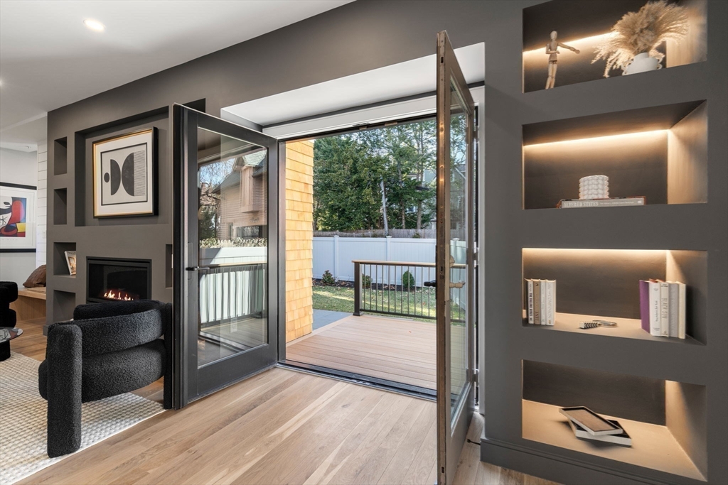 71 Greenough St 71-1