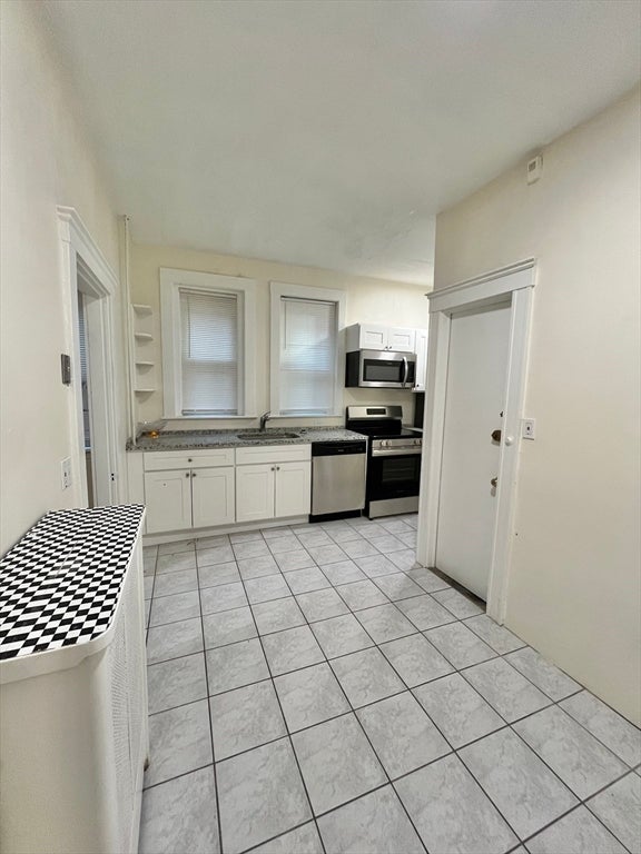 1725 Commonwealth Avenue #2, Boston, MA Photo #9