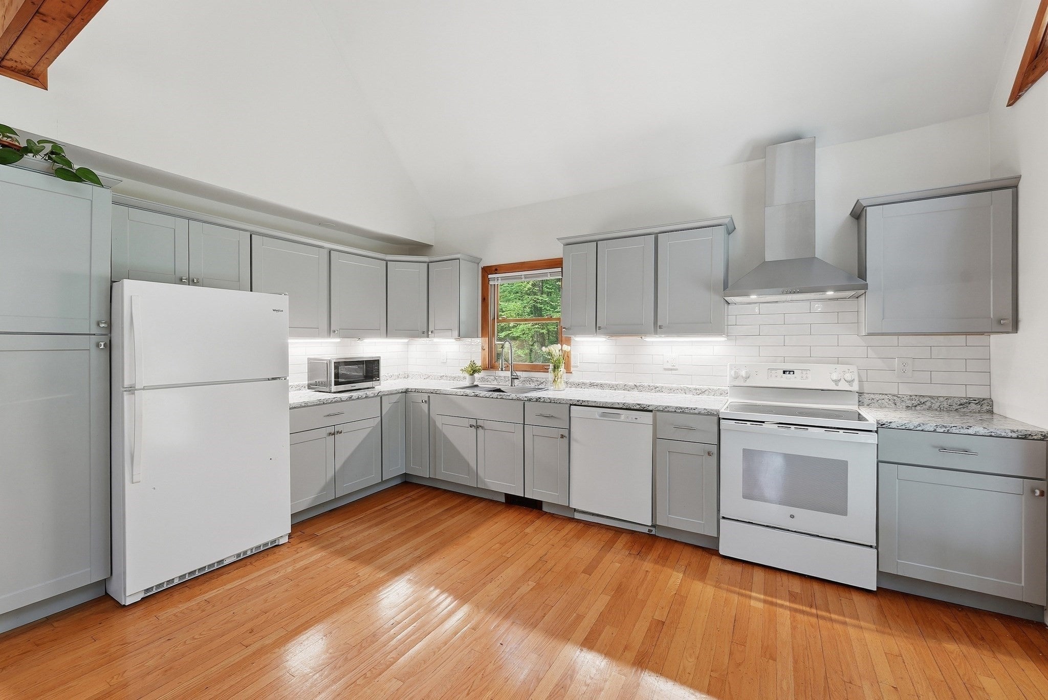 4 Jackson Hill Rd, Leverett, MA, 4 Jackson Hill Rd, Leverett, MA Photo #3