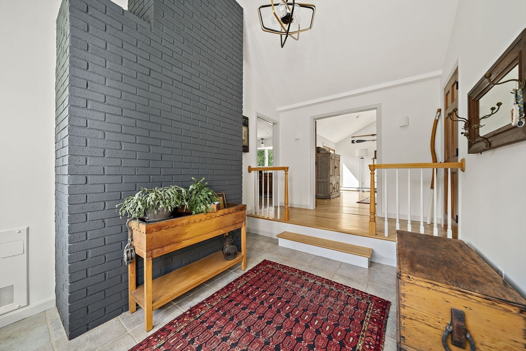 69 Dwelley Street