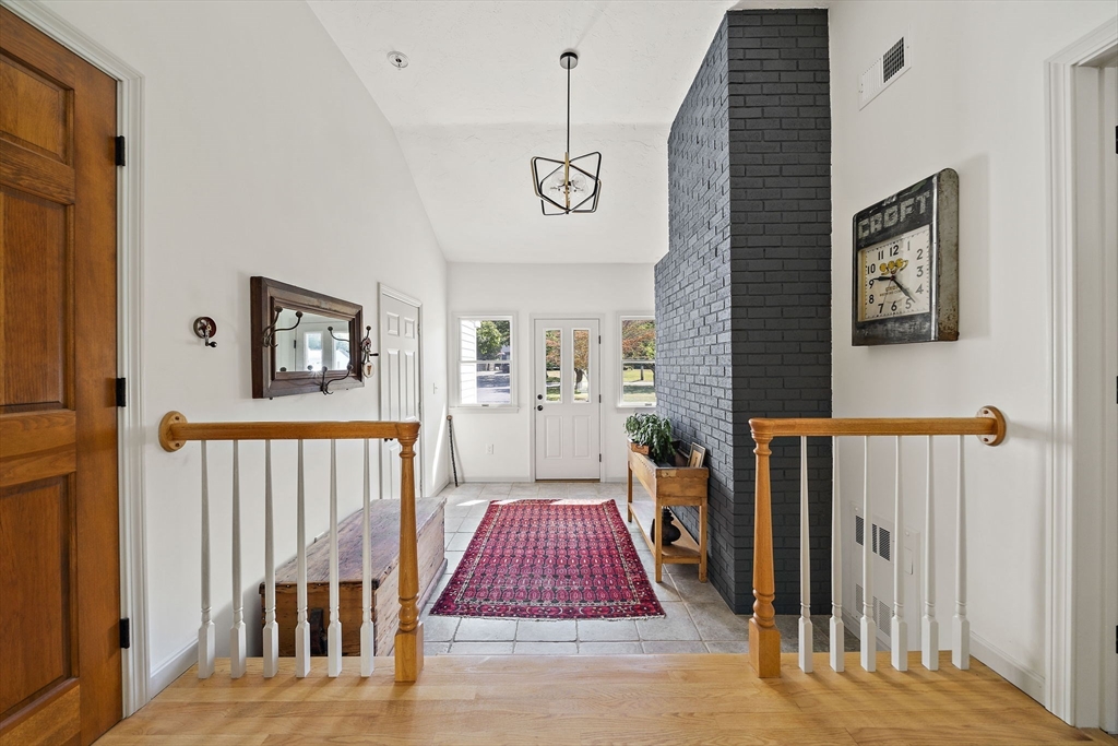 69 Dwelley Street