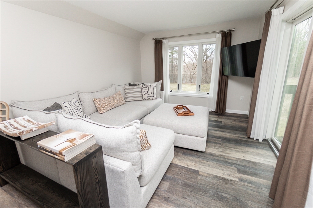 4 Duck Pond Road 203