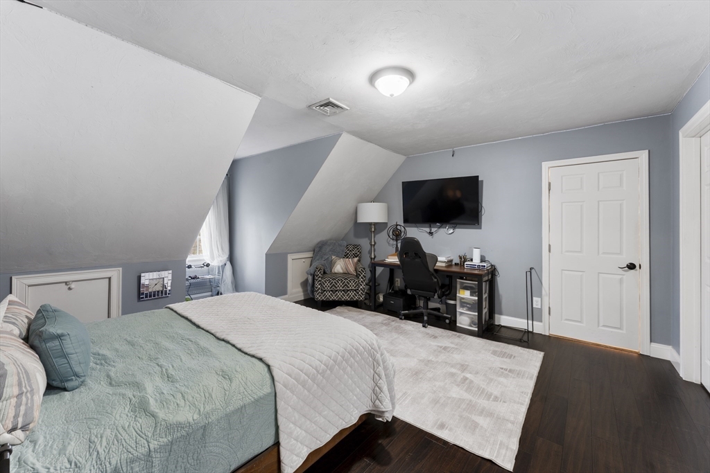 3076 County St, Dighton, MA, 3076 County St, Dighton, MA Photo #15