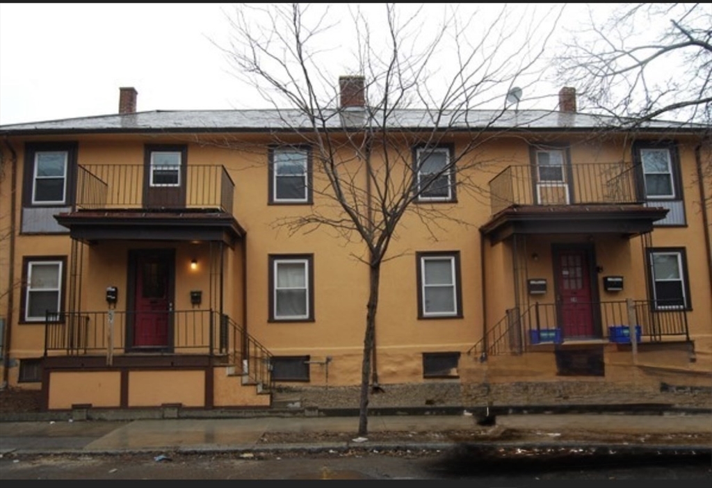 Click for 59 Dow Street #1, Salem, MA slideshow Click for 59 Dow Street #1, Salem, MA slideshow