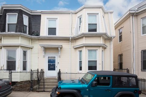 10 Wendover St Boston MA 02125