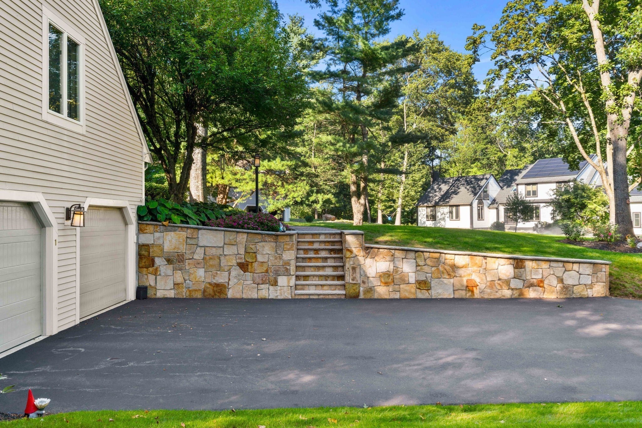 1 Breckenridge Road