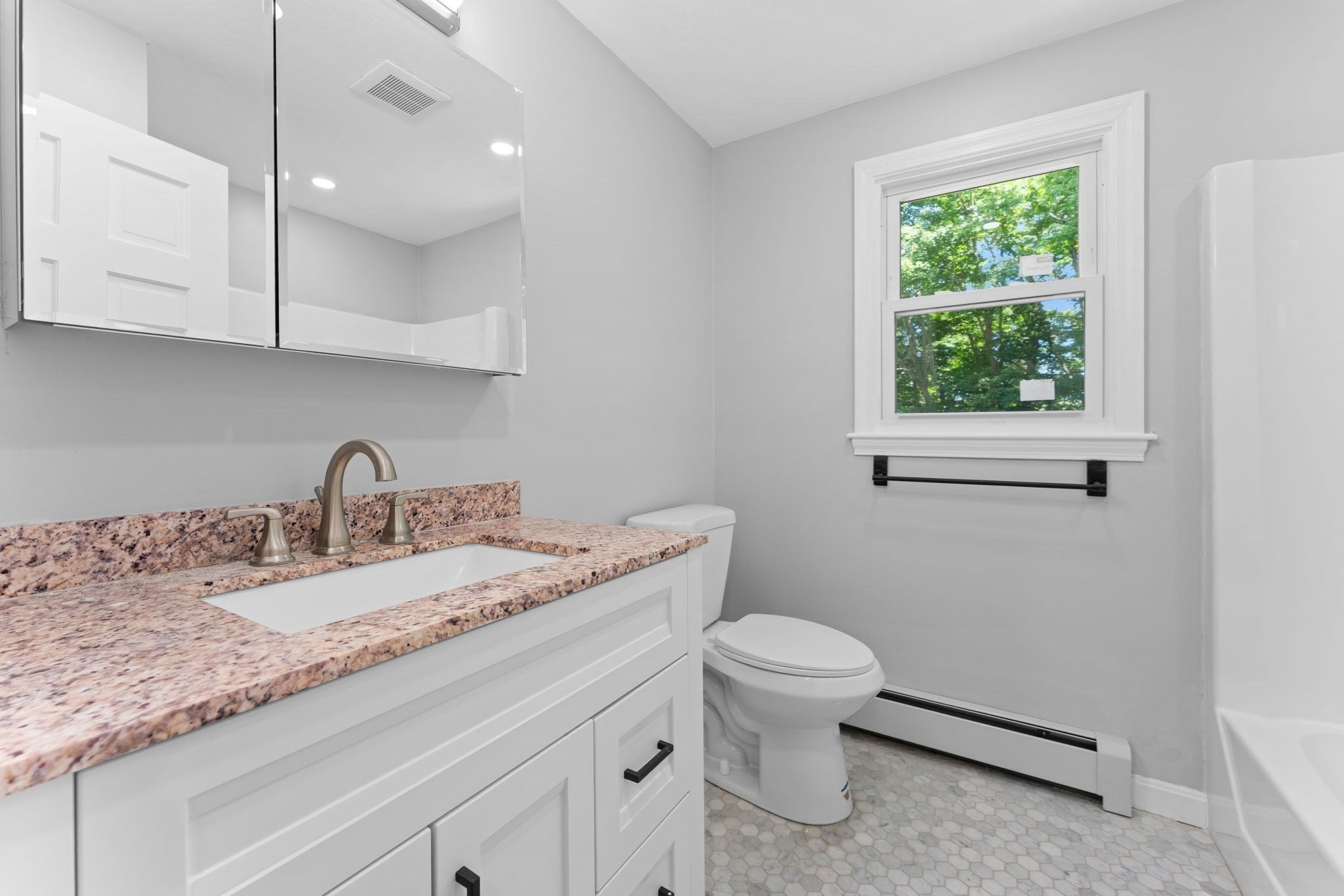 5 Tuckoosa Cir, Bridgewater, MA, 5 Tuckoosa Cir, Bridgewater, MA Photo #31