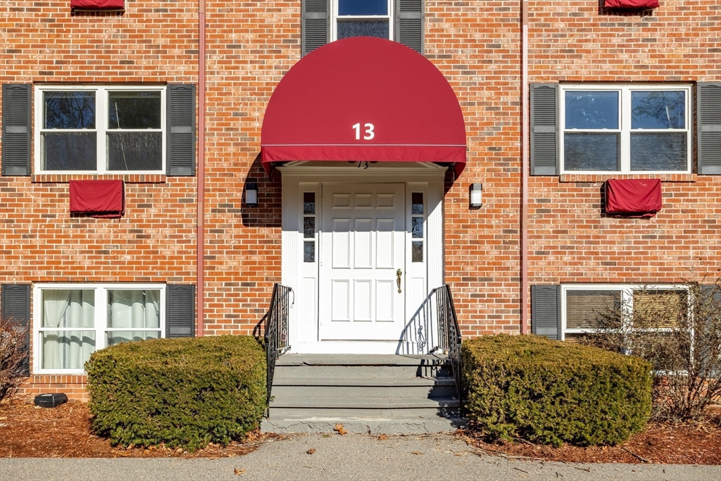 13 Cross St 6