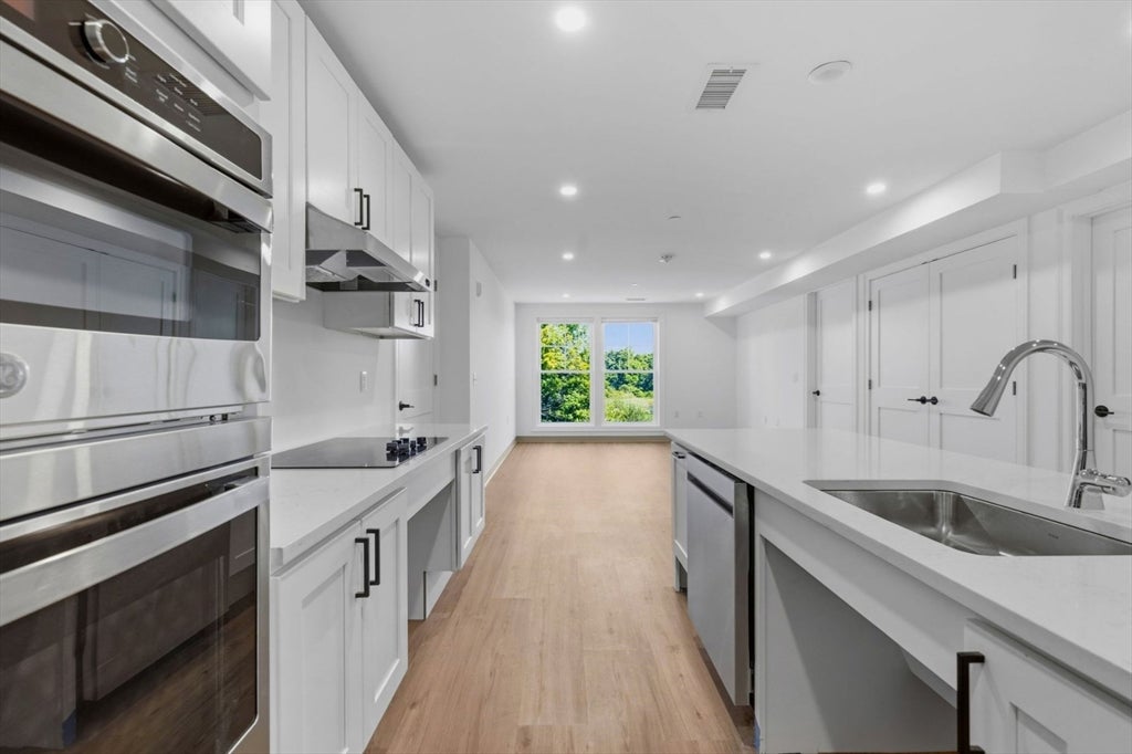 26 Union St #305, Natick, MA, 26 Union St #305, Natick, MA Photo #2