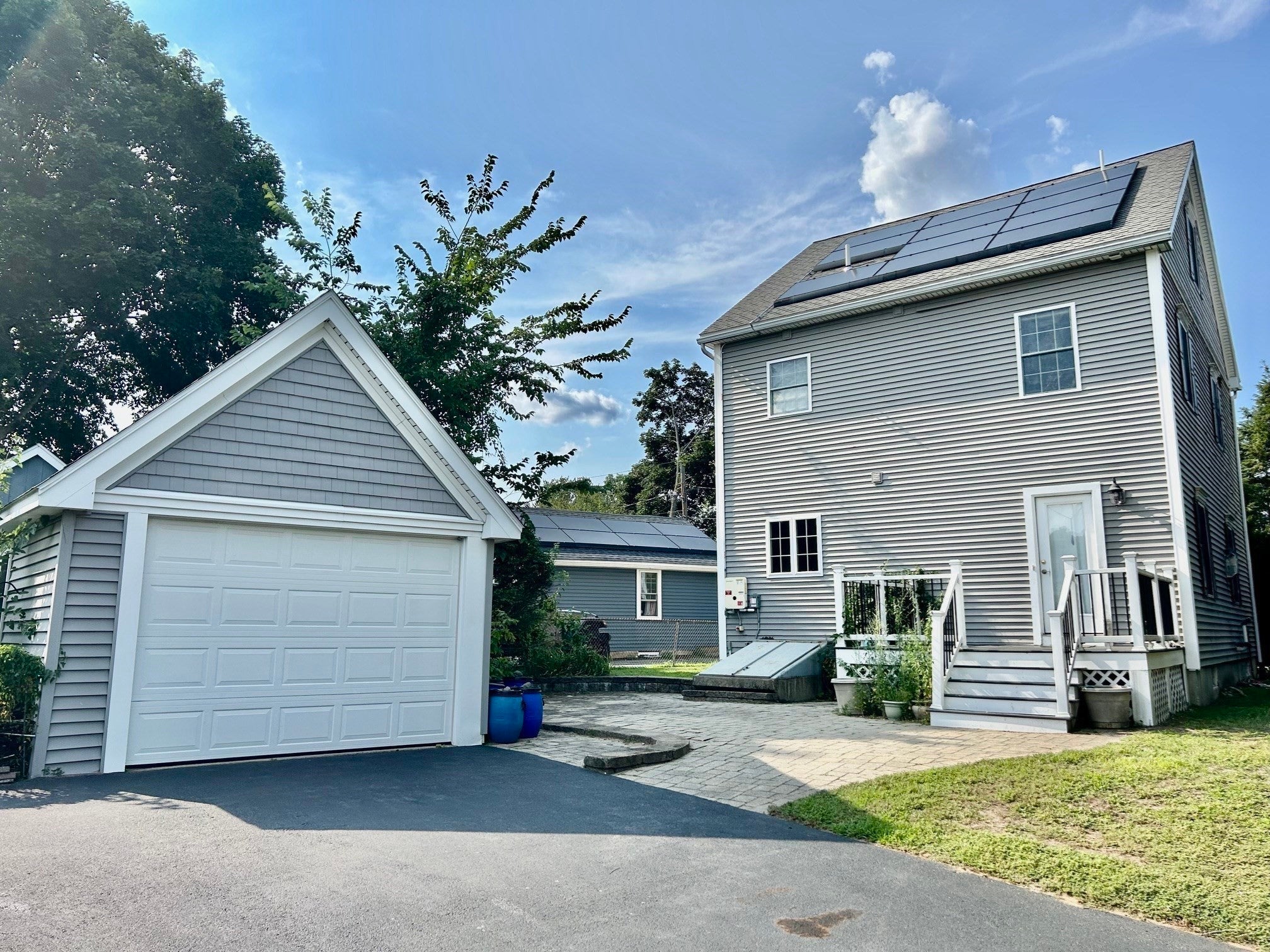 35 Hiawatha Avenue