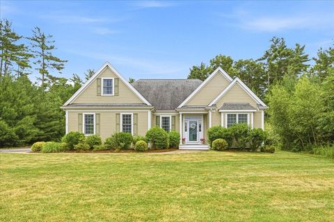 Photo of 8 Redtail Lane, Carver, MA 02330 (MLS # 73547507)