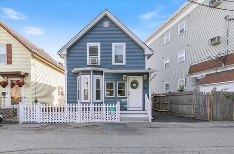 12 Chase St Lowell MA 01852