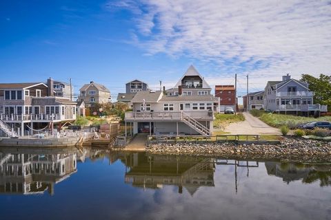 4 28th Street WINTER Newbury MA 01951