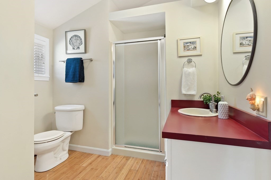 4 28th Street WINTER