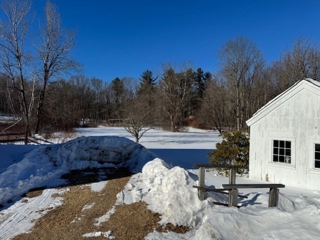 100 Brooks Station Rd.