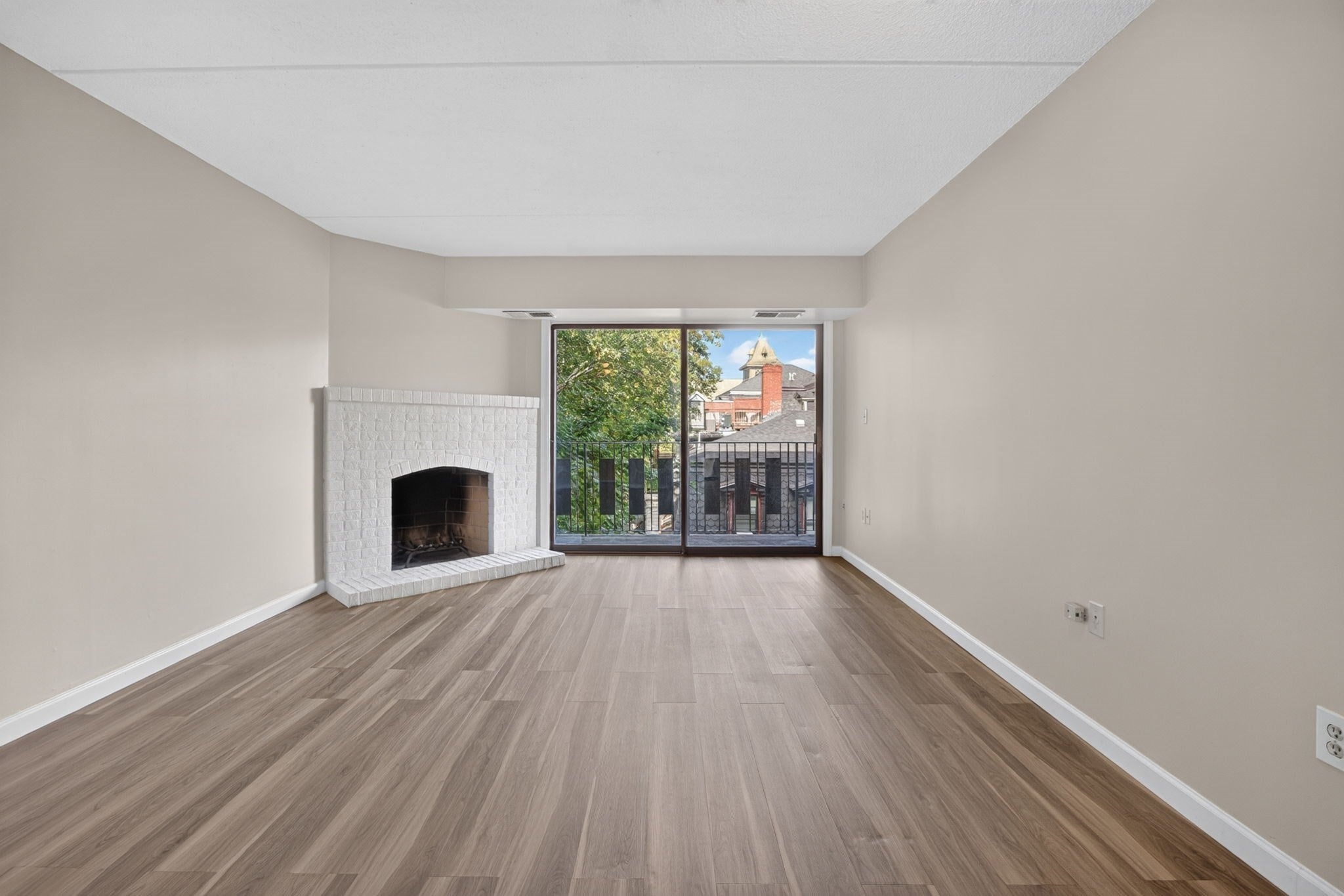 390 Broadway 35