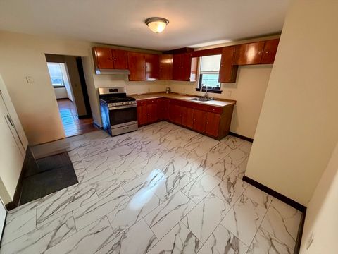 767 N Montello St Brockton MA 02301