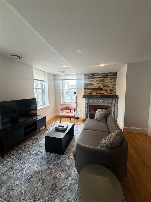 14 Derne Street #2, Boston, MA, 14 Derne Street #2, Boston, MA Photo #4
