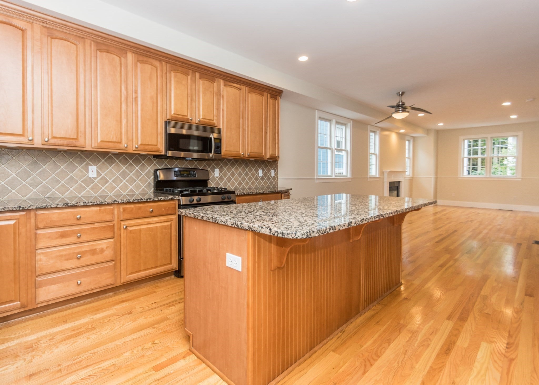 30 Fuller Street #2, Waltham, MA, 30 Fuller Street #2, Waltham, MA Photo #7