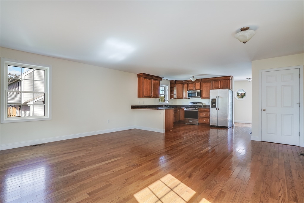 40 Comet Rd