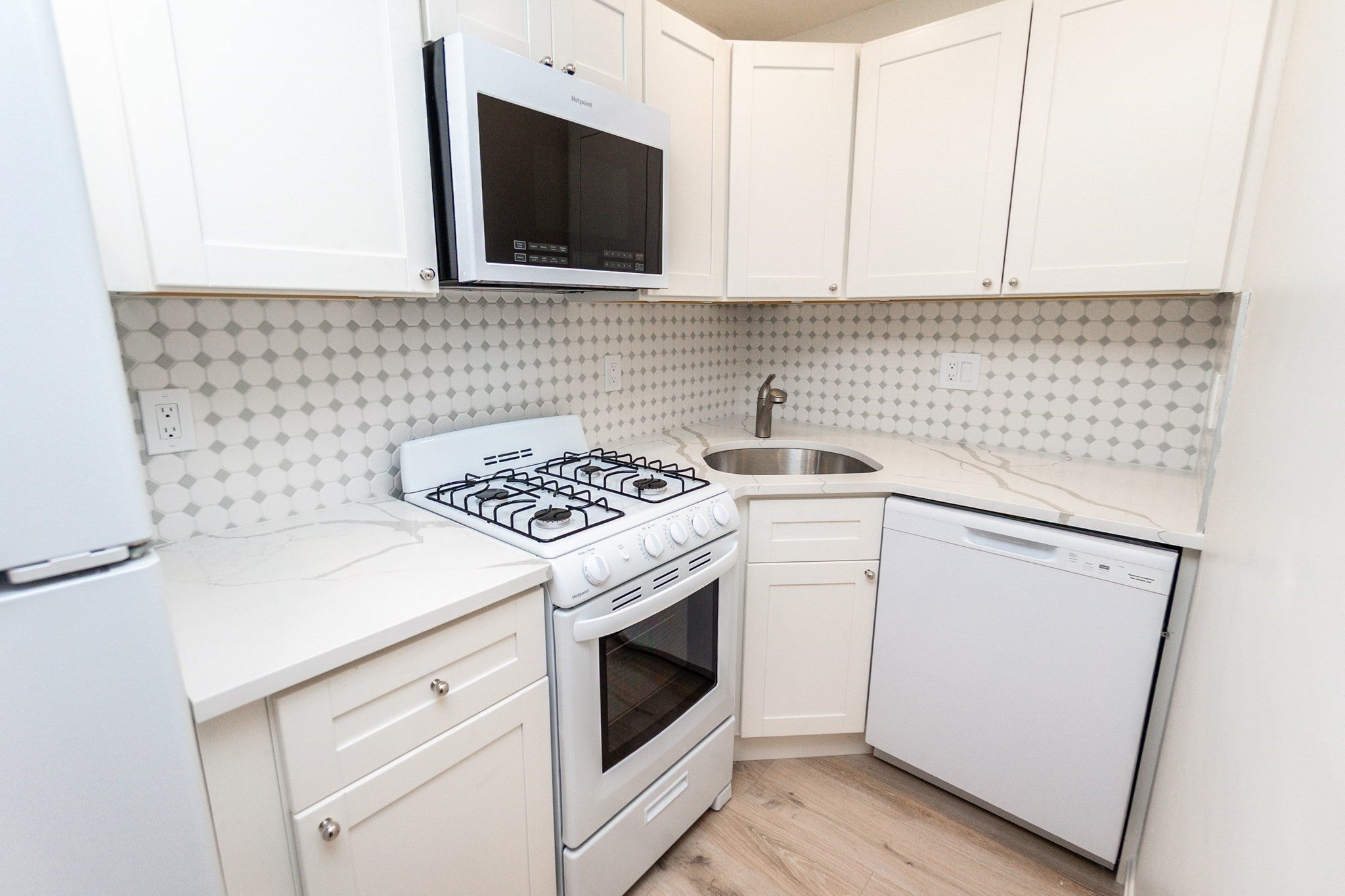 142 Kenrick ST #23, Boston, MA Photo #5