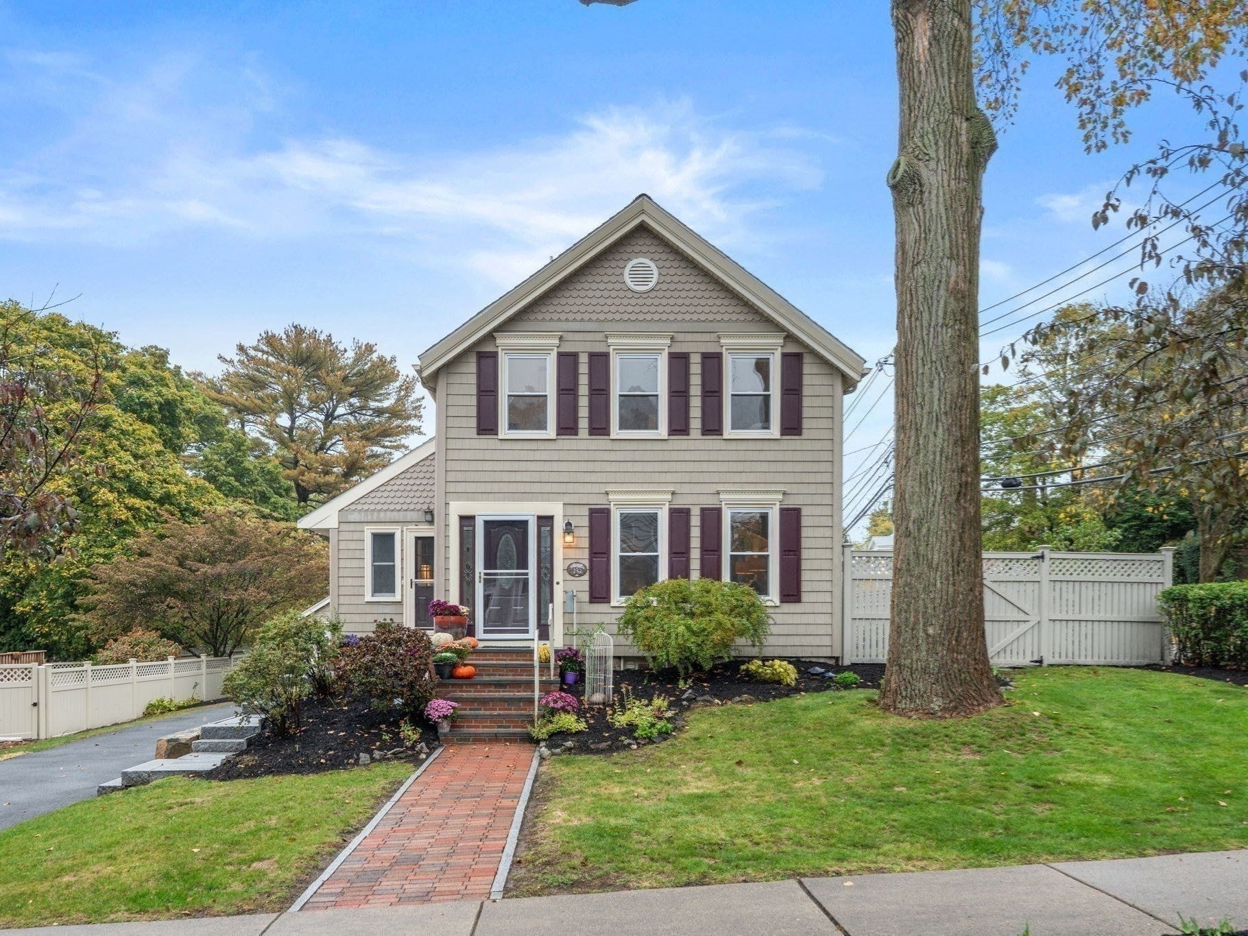Photo of 192 Wren Street, Boston, MA