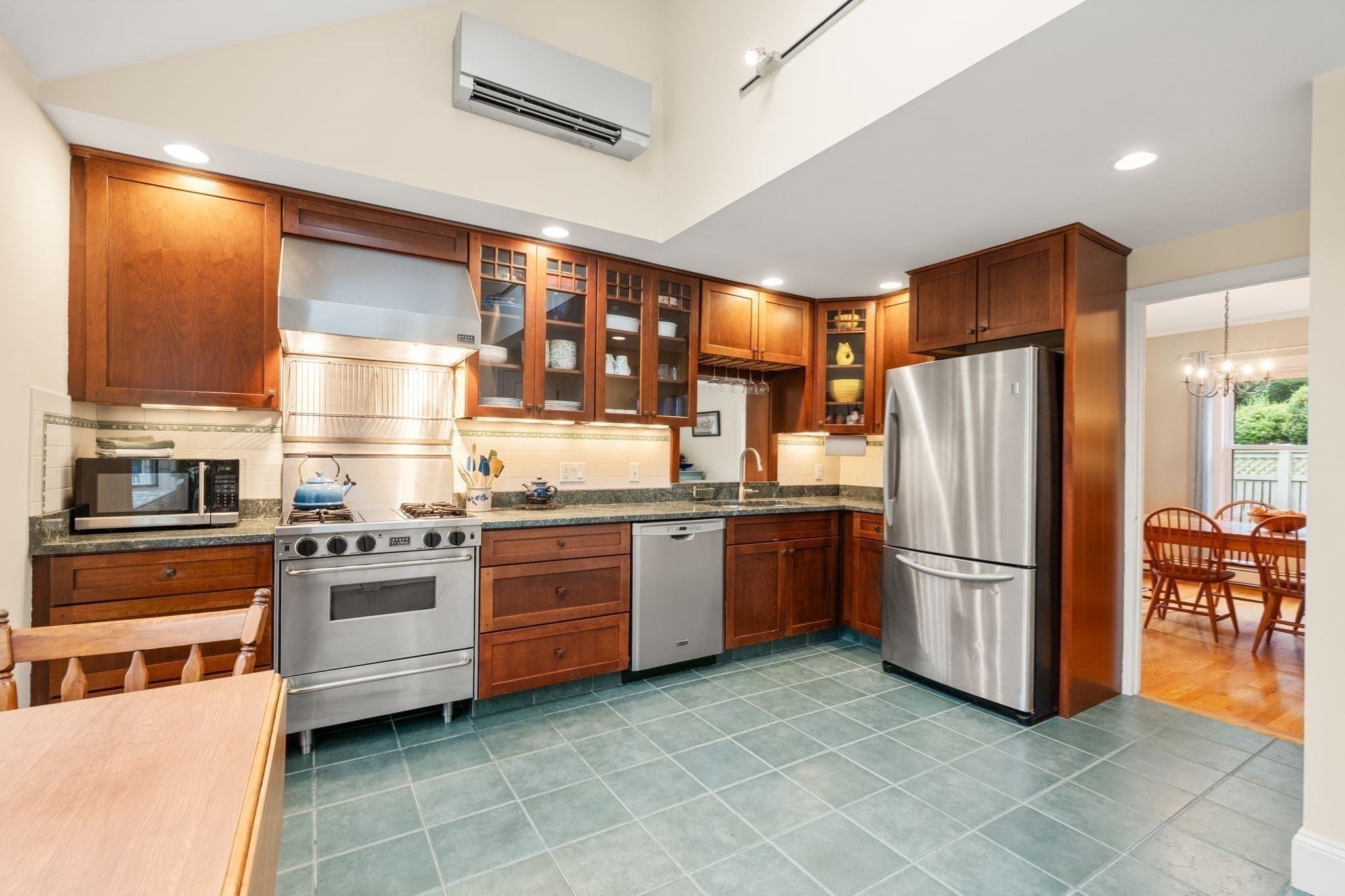 192 Wren Street, Boston, MA, 192 Wren Street, Boston, MA Photo #7