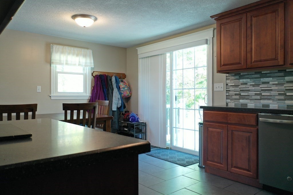 16 Ellisville Dr, Plymouth, MA, 16 Ellisville Dr, Plymouth, MA Photo #11