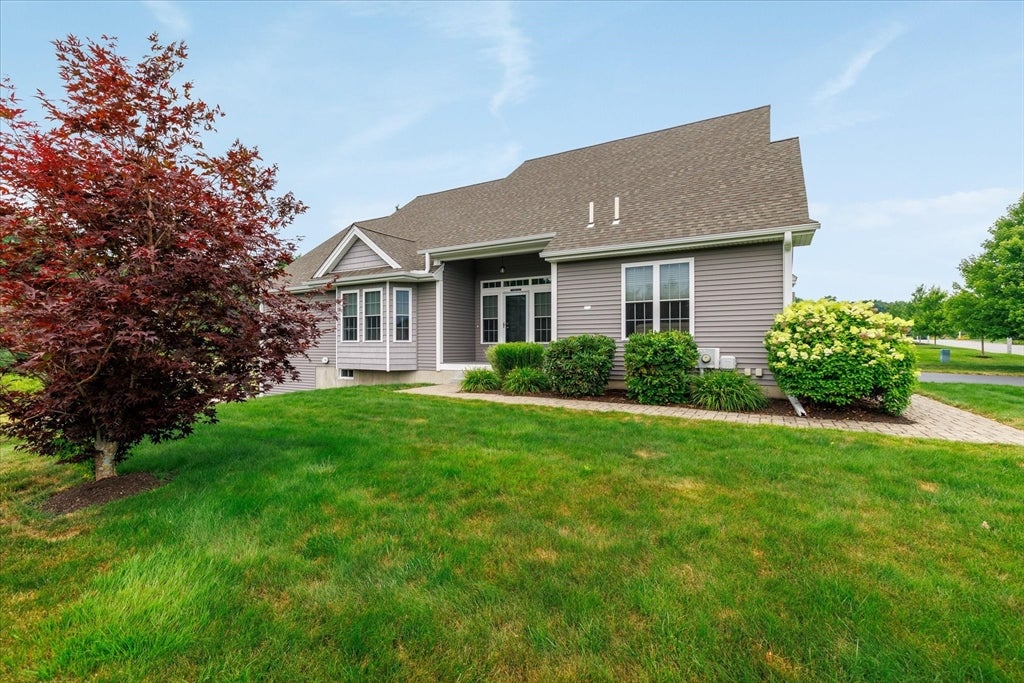 7 Old Mill Cir, Westminster, MA Photo #3