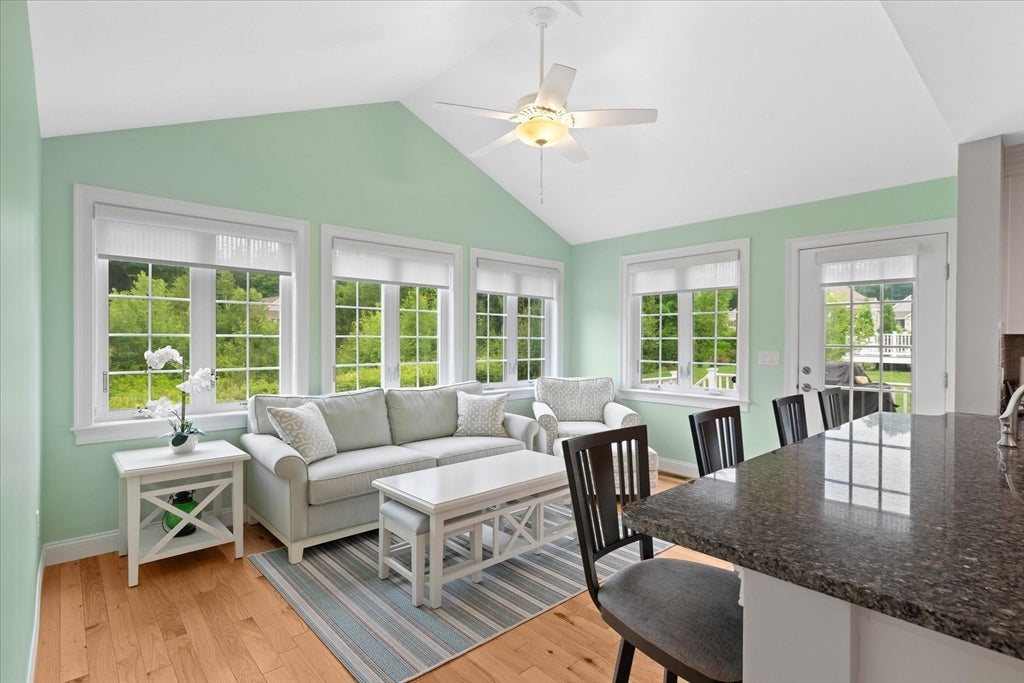 7 Old Mill Cir, Westminster, MA Photo #23