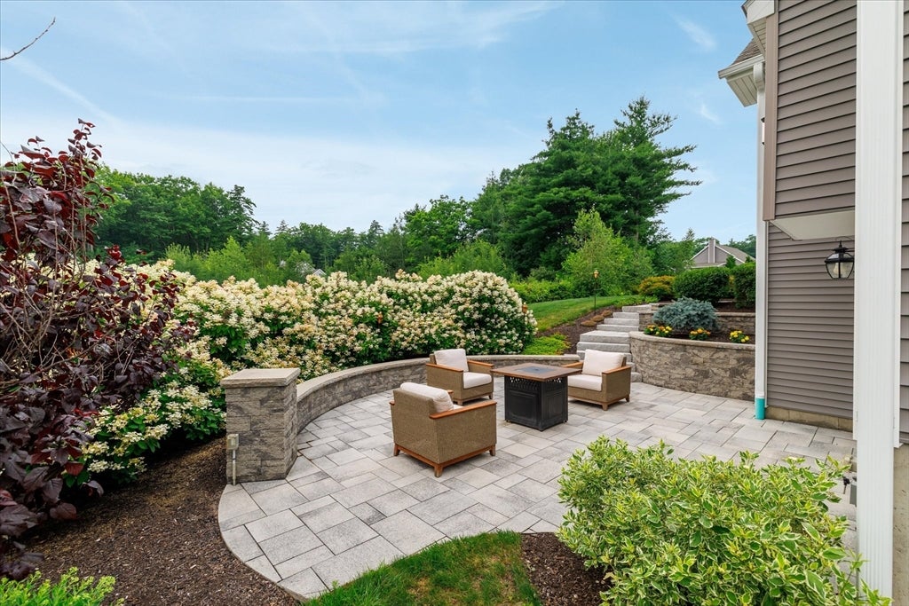 7 Old Mill Cir, Westminster, MA Photo #4