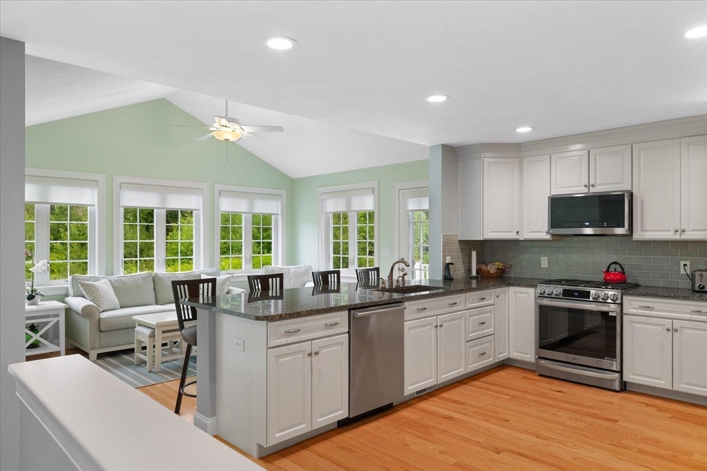 7 Old Mill Cir, Westminster, MA Photo #16