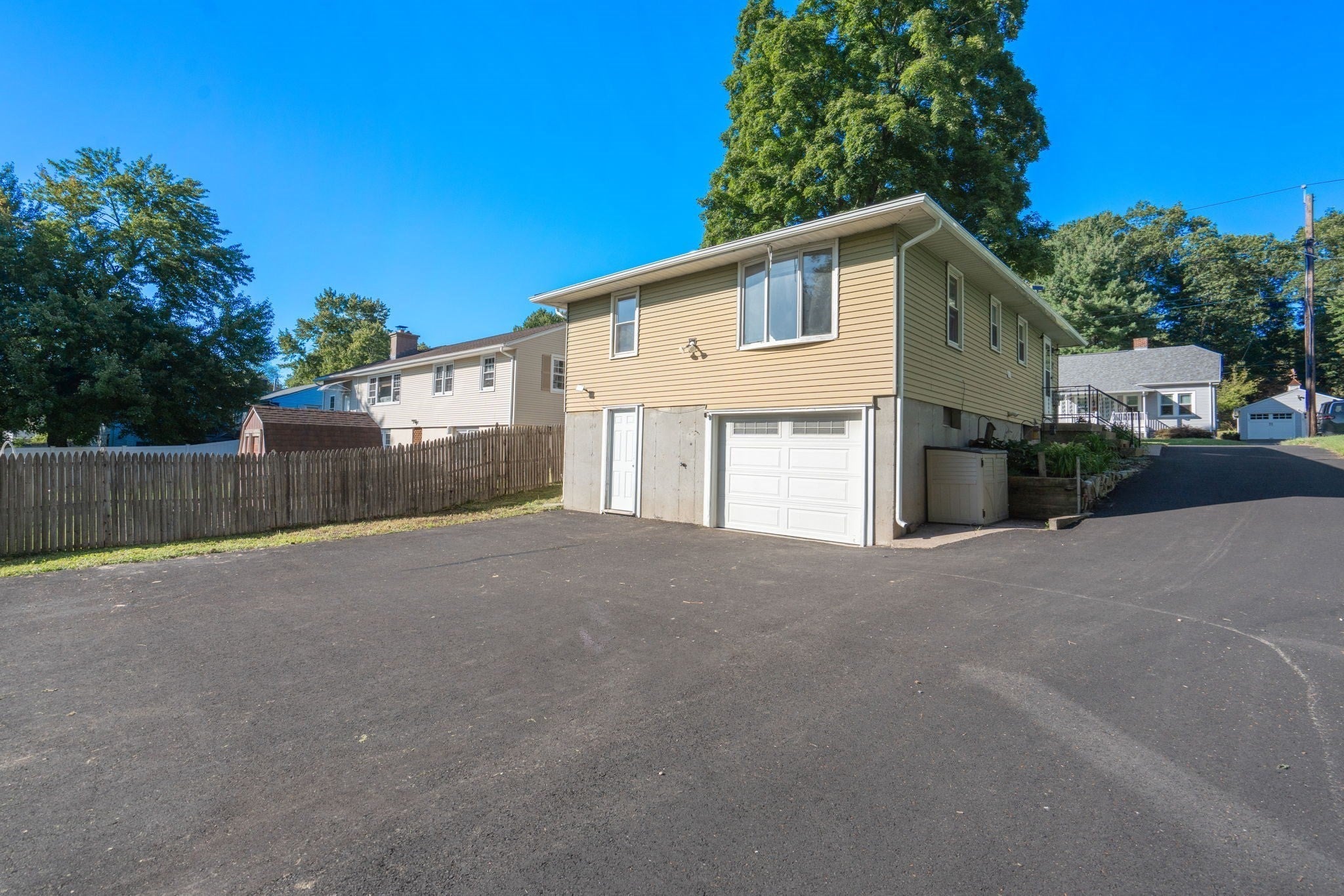 89 Verdugo St, West Springfield, MA, 89 Verdugo St, West Springfield, MA Photo #32