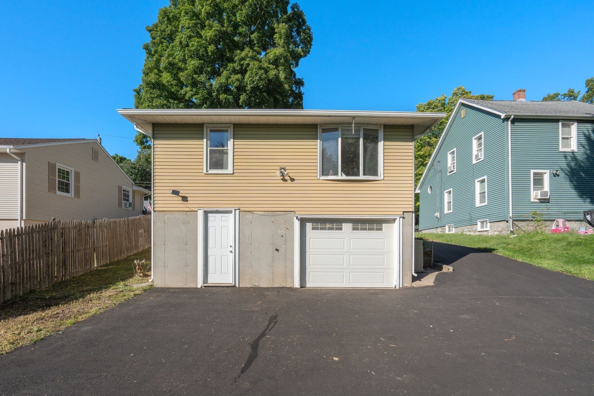 89 Verdugo St, West Springfield, MA, 89 Verdugo St, West Springfield, MA Photo #37
