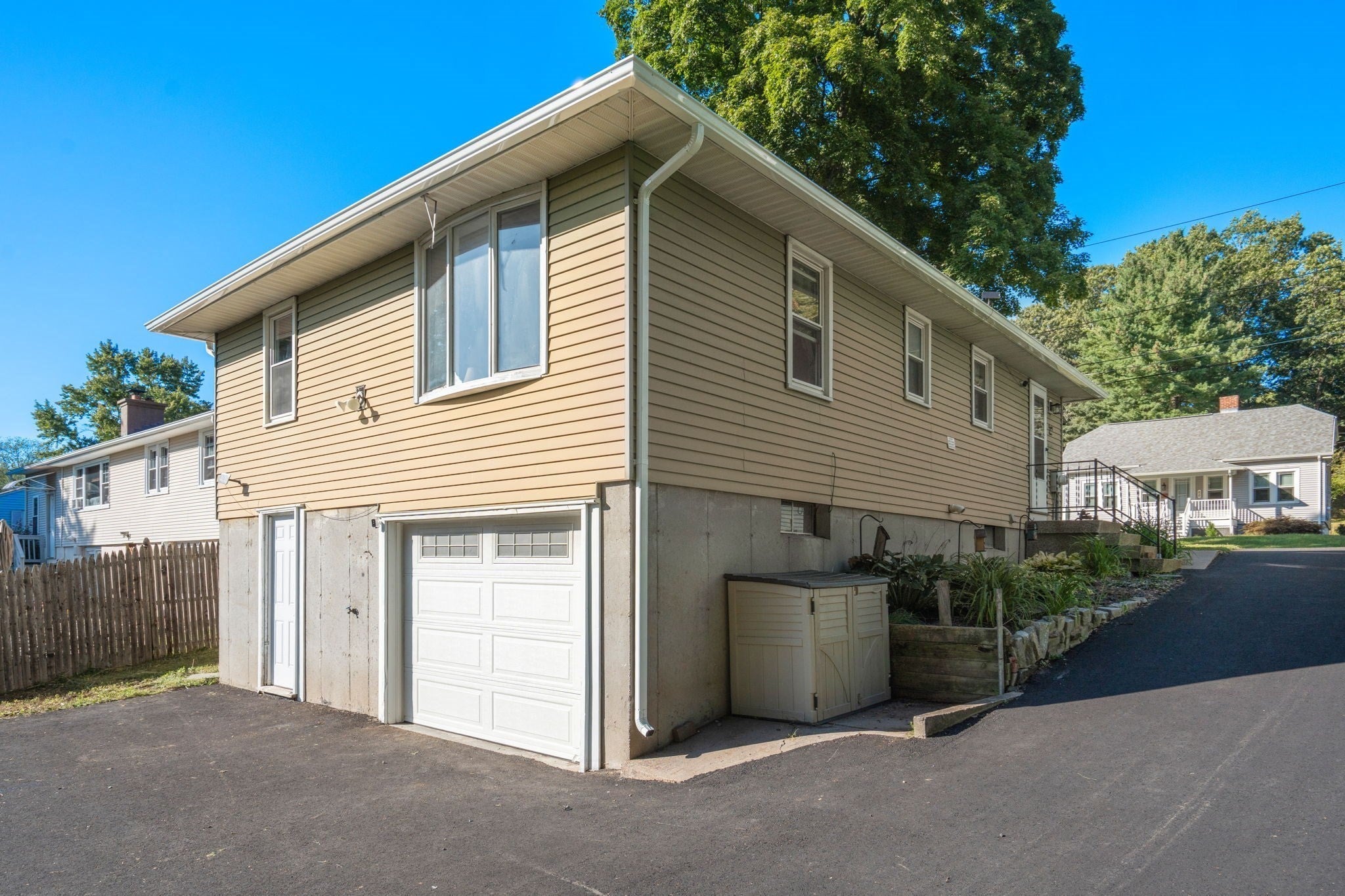 89 Verdugo St, West Springfield, MA, 89 Verdugo St, West Springfield, MA Photo #38
