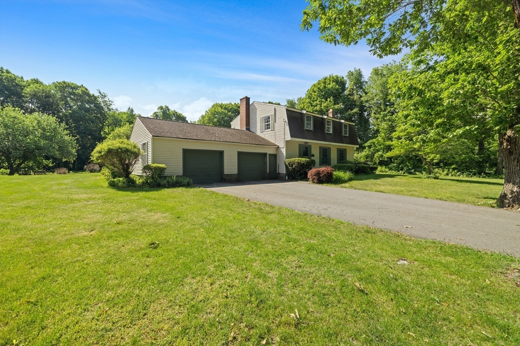 176 Davis Rd
