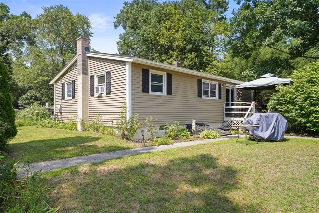 122 Paula Cir, East Brookfield, MA, 122 Paula Cir, East Brookfield, MA Photo #4