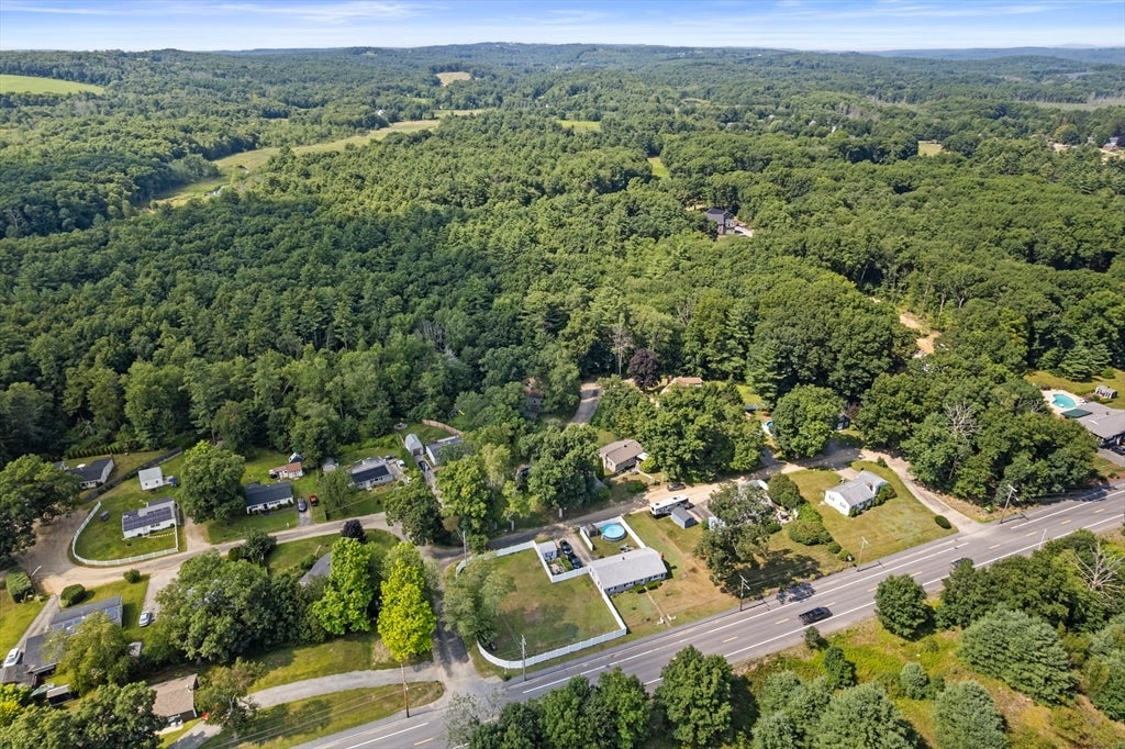 122 Paula Cir, East Brookfield, MA, 122 Paula Cir, East Brookfield, MA Photo #8
