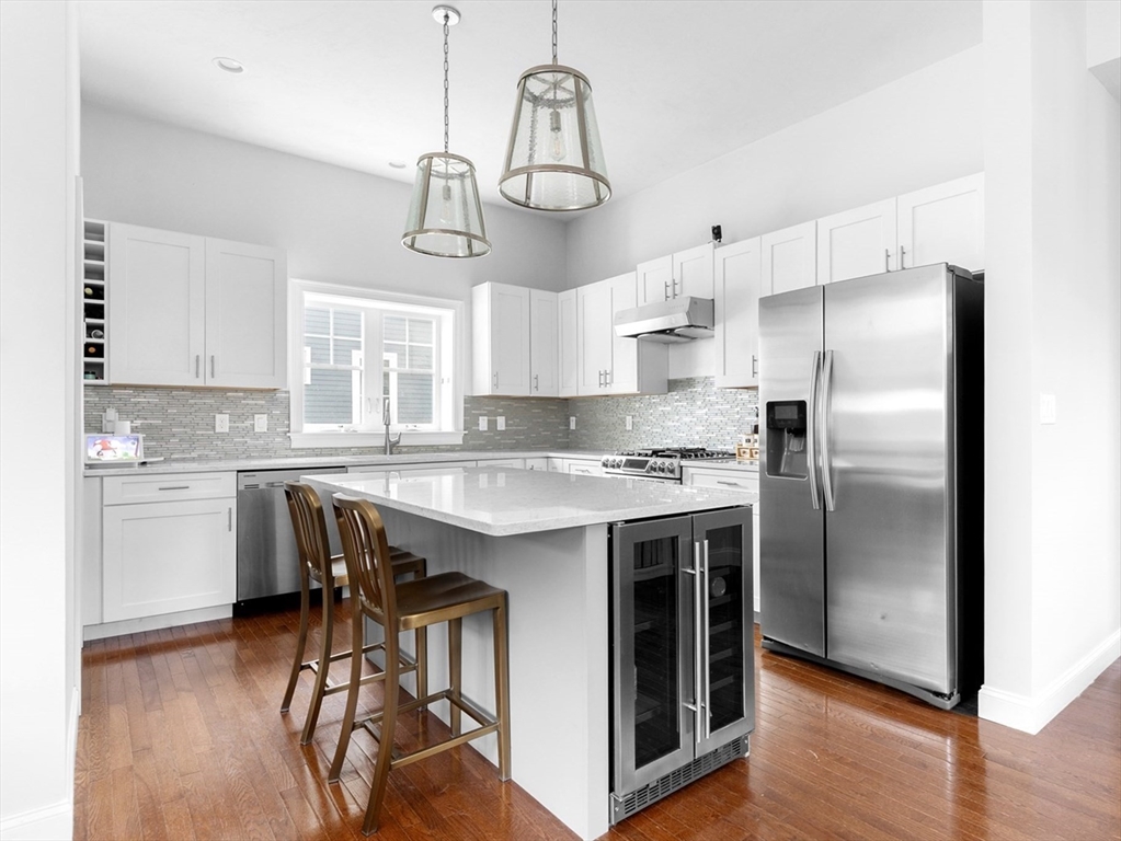 14 Dorset Park Ln