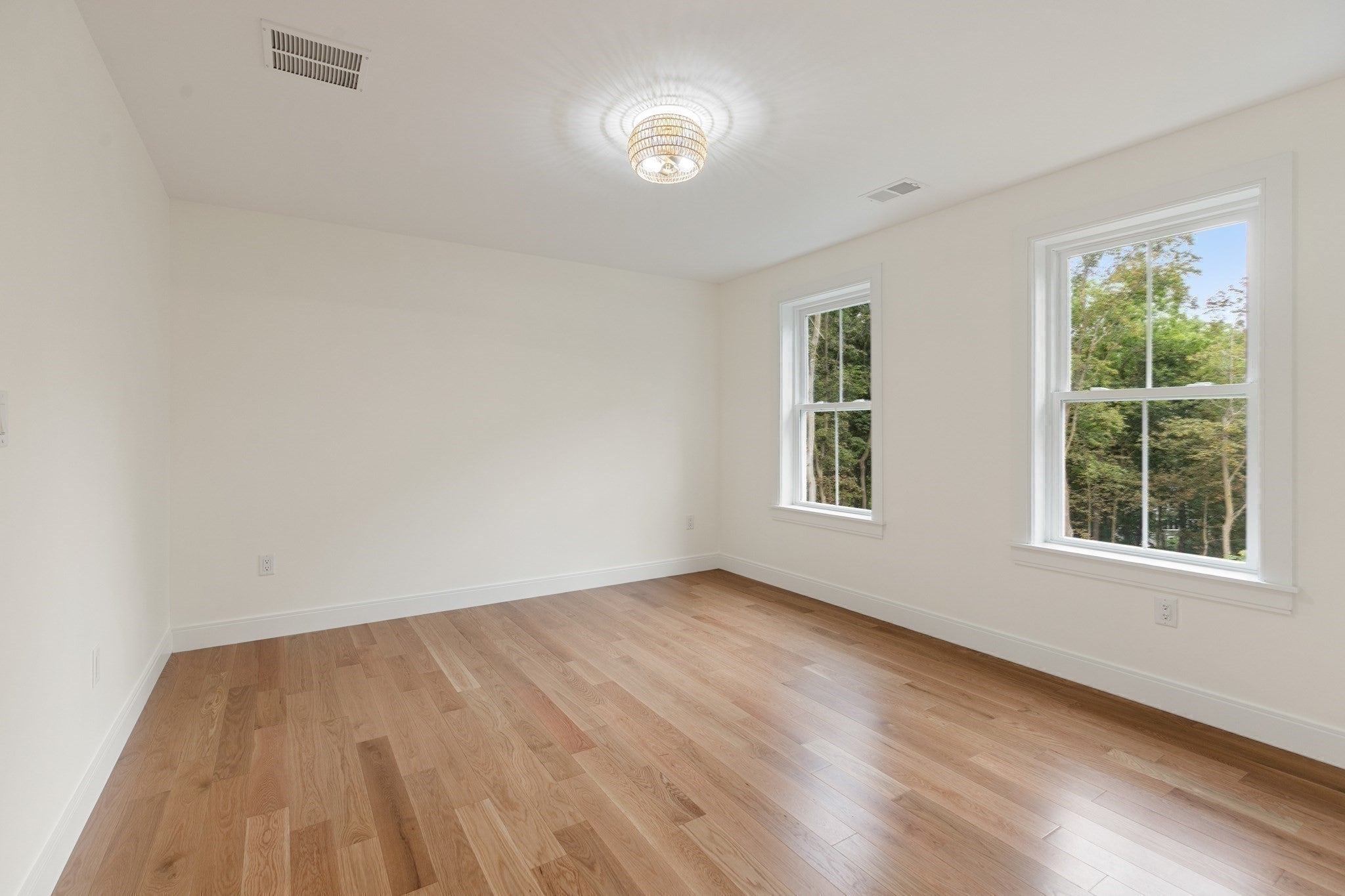 472 Summer Avenue, Reading, MA Photo #22