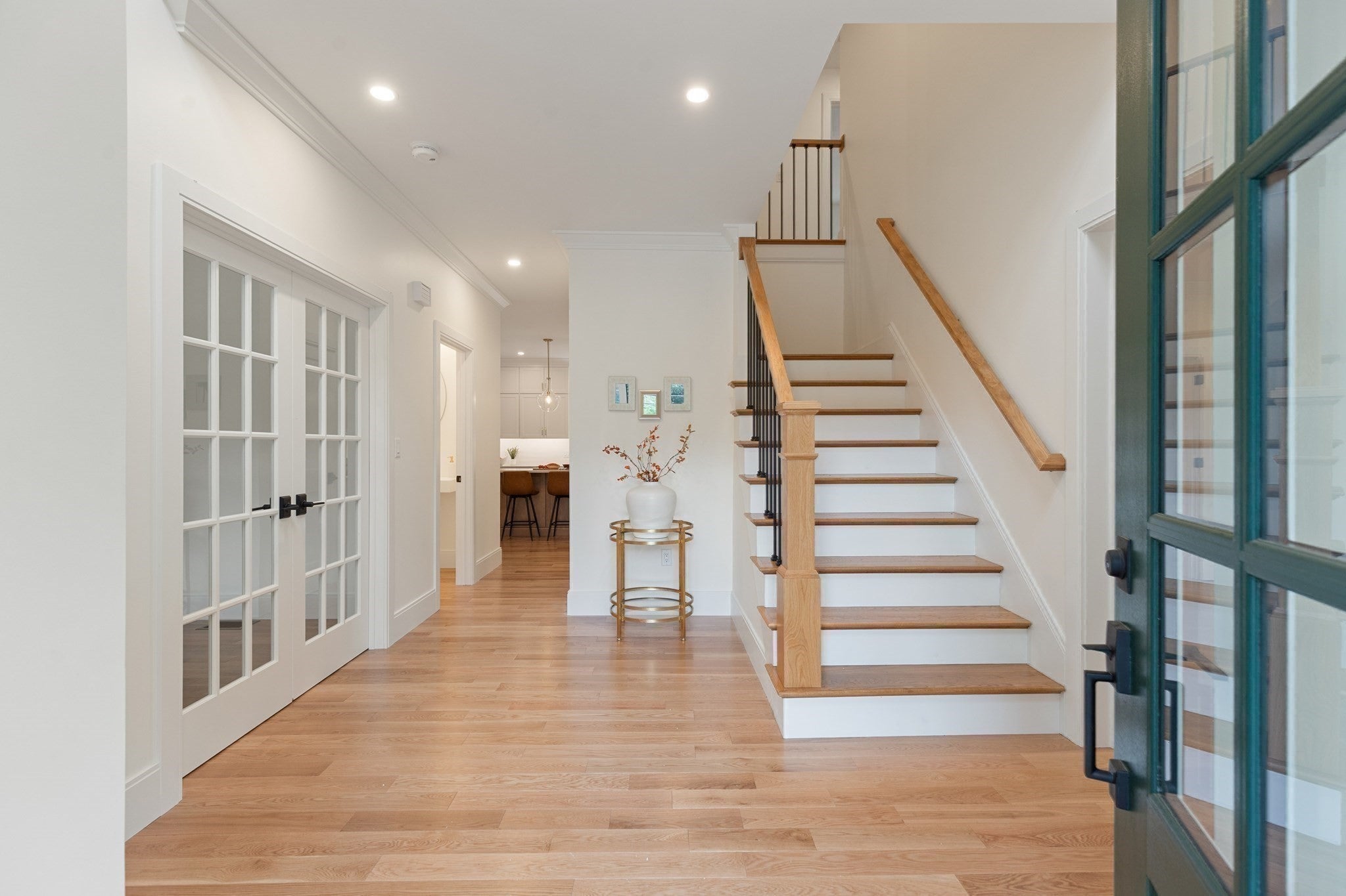 472 Summer Avenue, Reading, MA Photo #4