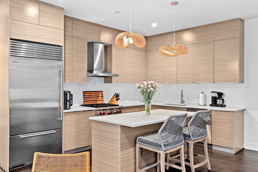 14 West Broadway 10D