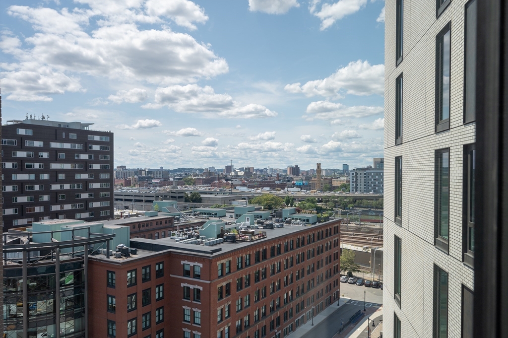 14 West Broadway 10D