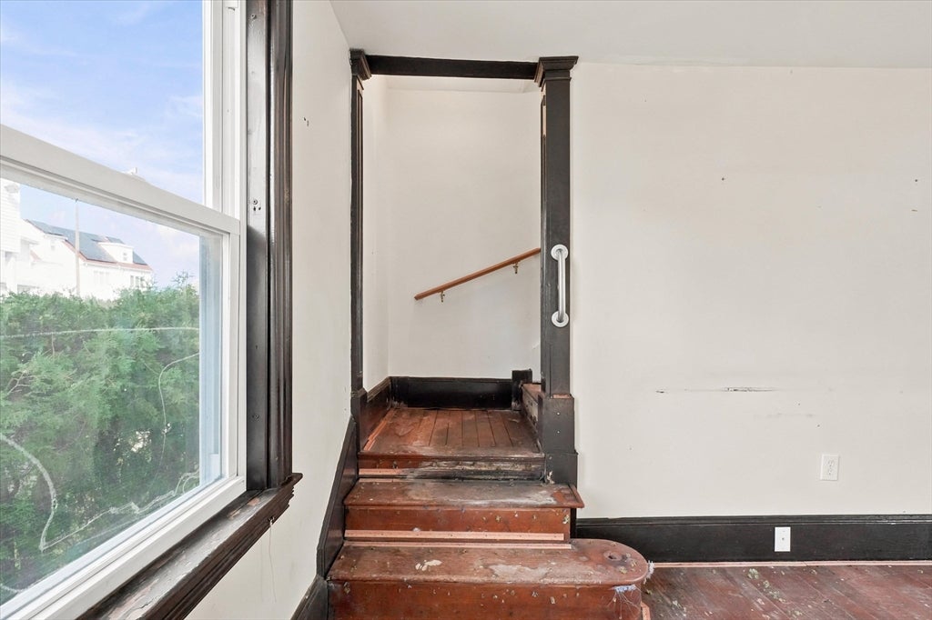 25 Bosson Street, Revere, MA Photo #15